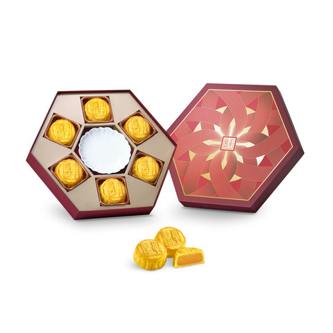 Florist Gift - The Peninsula Mini Egg Custard Mooncakes with Jingdezhen Celadon Glaze Porcelain Plate - MRA0703A9 Photo